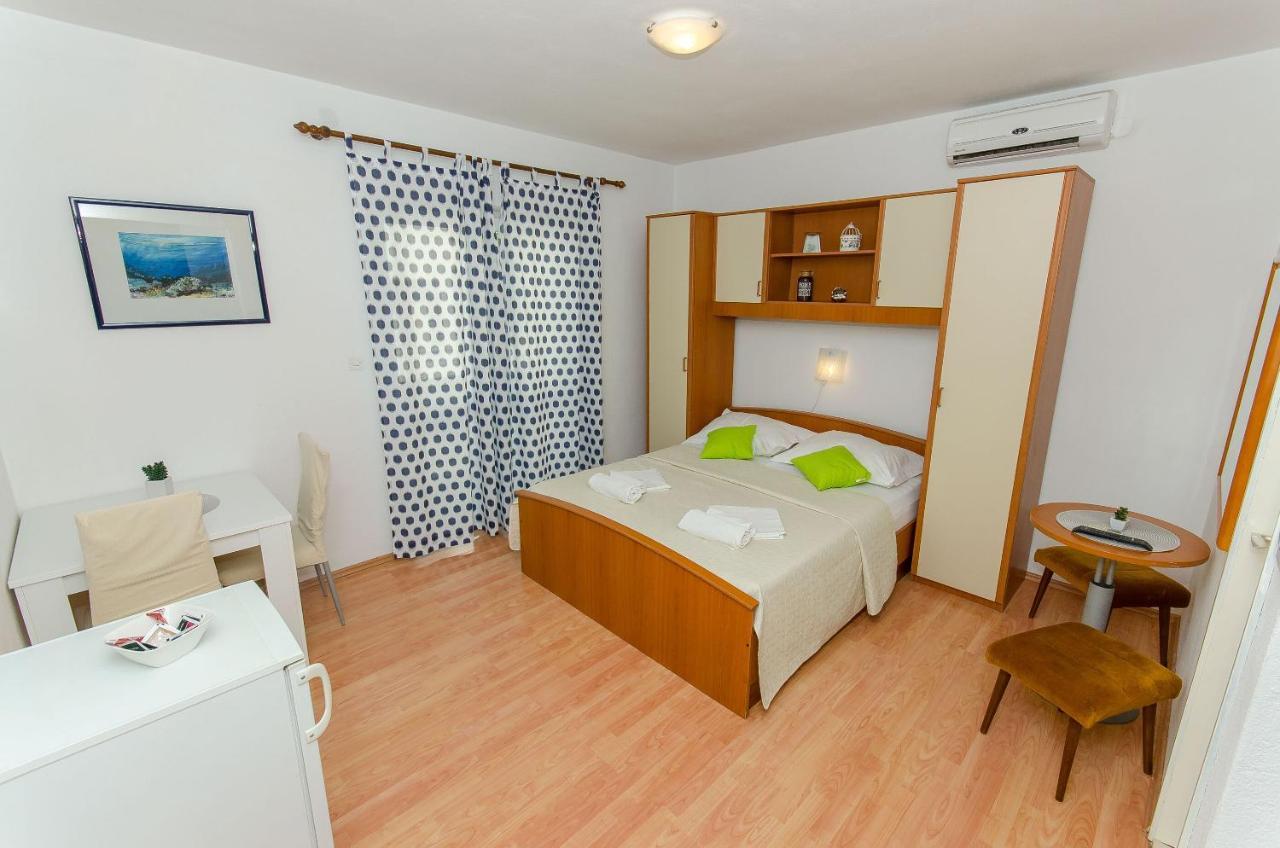 Apartments Katica Makarska Exterior foto